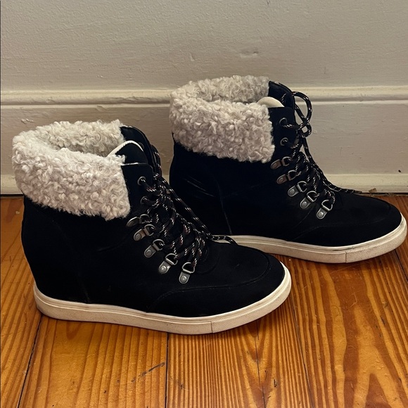 Madden Girl Black and Cream Winter Boots - Picture 3 of 7